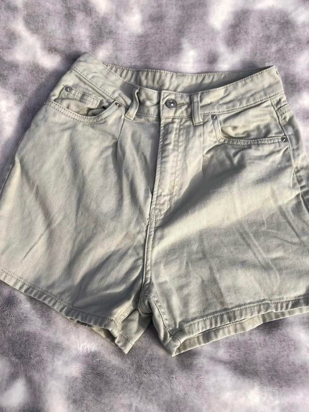 H&M Divided Light Green High Waisted Jorts